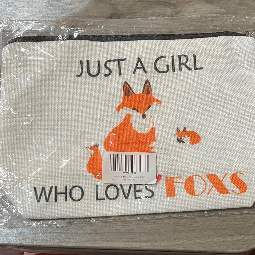Fox Print Zipper Pouch new